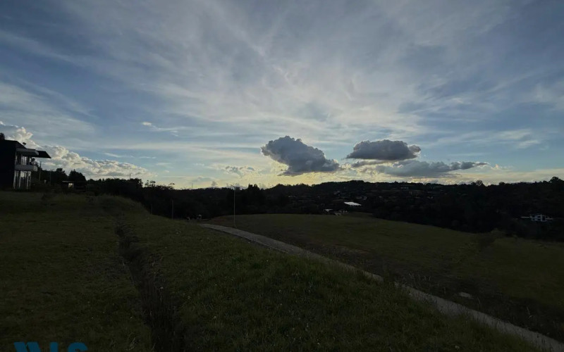 Lote Residencial en Envigado en Alto de las Palmas