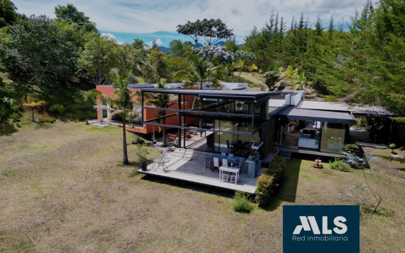 Casa en Rionegro en V. El Capiro (Rionegro)