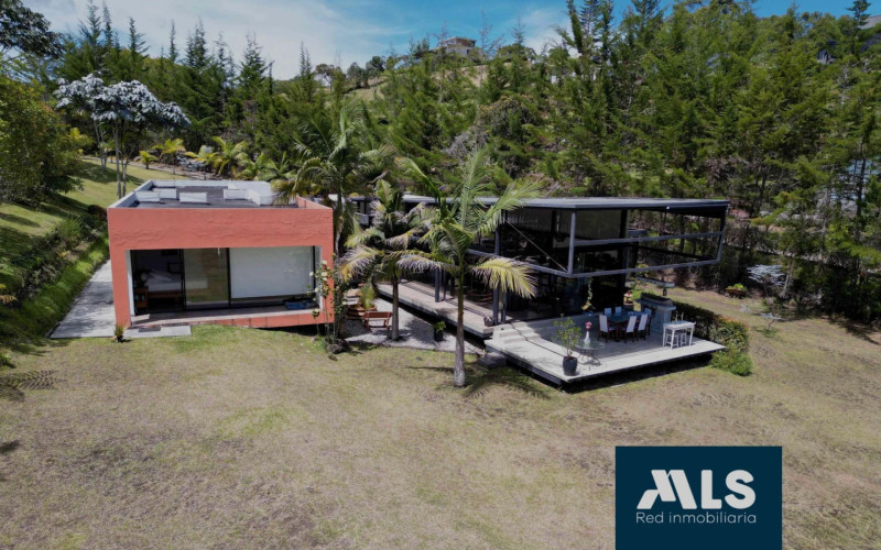 Casa en Rionegro en V. El Capiro (Rionegro)