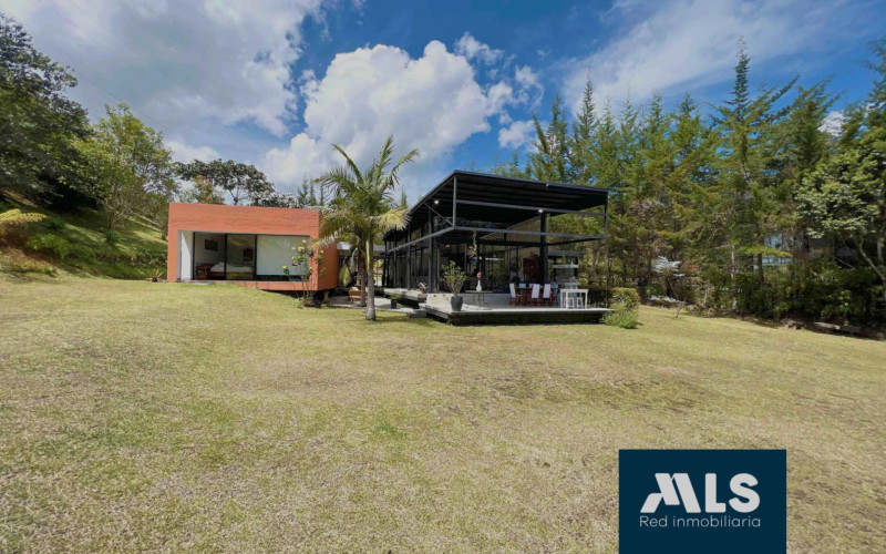 Casa en Rionegro en V. El Capiro (Rionegro)