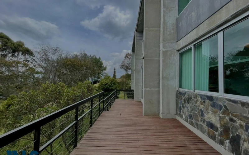 Casa en Envigado en Alto de las Palmas