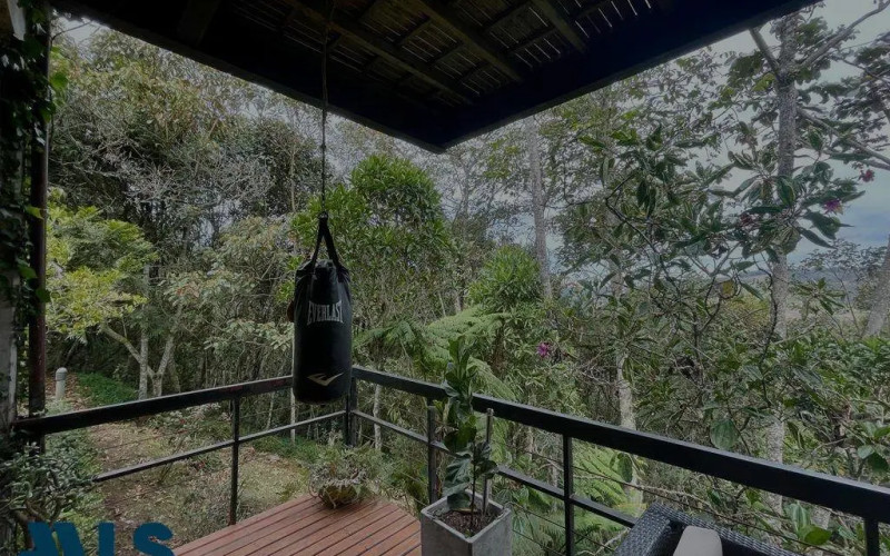 Casa en Envigado en Alto de las Palmas