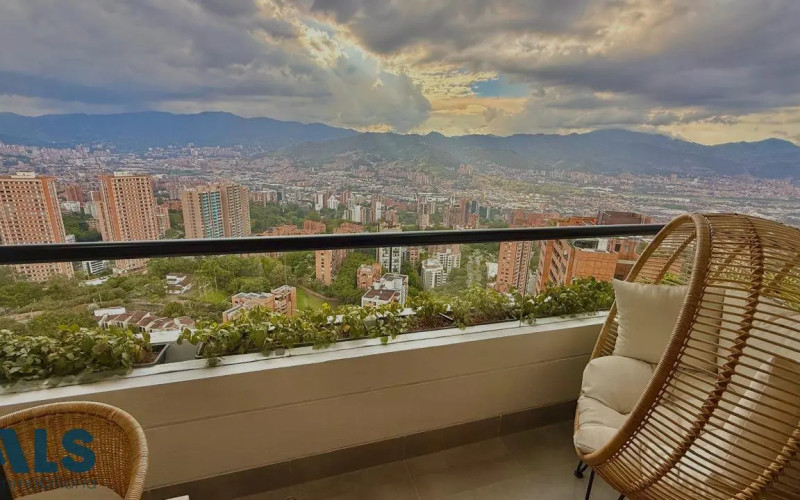 Apartamento en Medellín en Linares