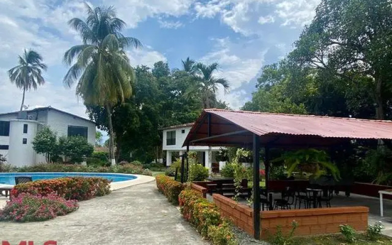 Finca Recreativa en Santa Fe de Antioquia en V. Sorrento