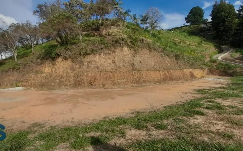 Lote Residencial en Guarne en V. Chaparral