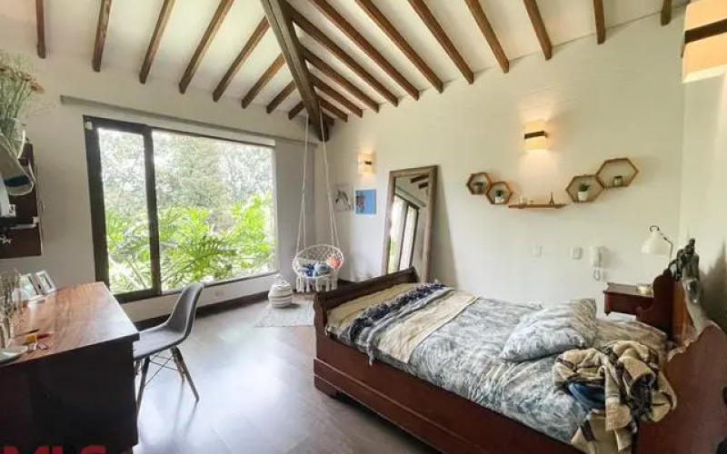 Casa en Envigado en Alto de las Palmas