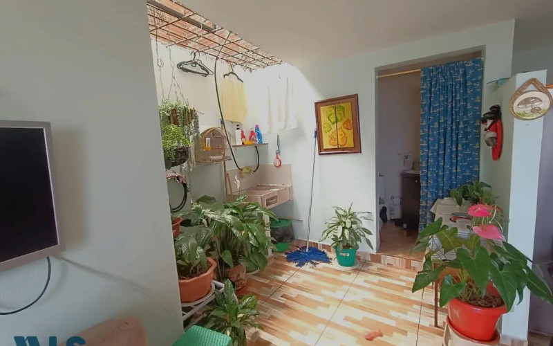 Casa en Medellín en Floresta La pradera