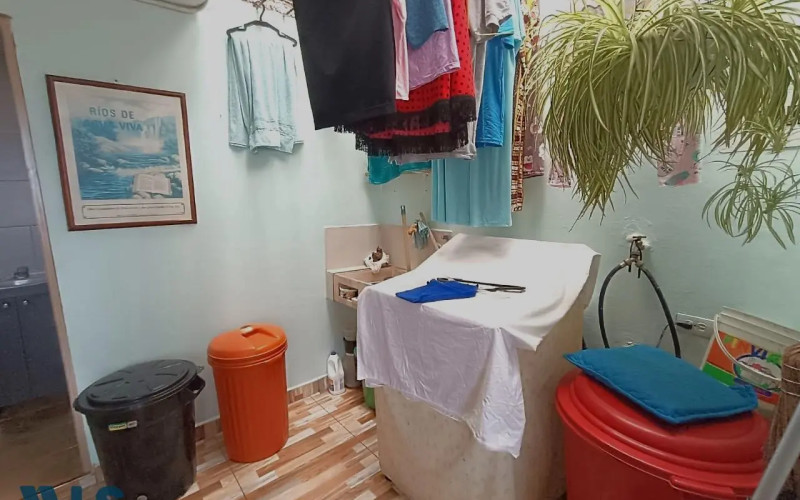 Casa en Medellín en Floresta La pradera