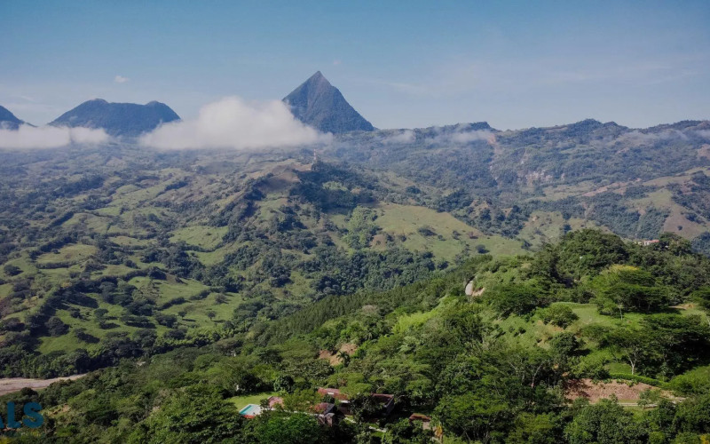 Lote Residencial en Bolombolo en V. Cerro Tusa