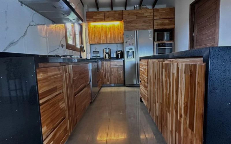 Casa en Sabaneta en Las Lomitas