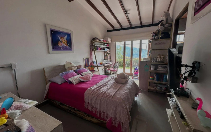 Casa en Sabaneta en Las Lomitas
