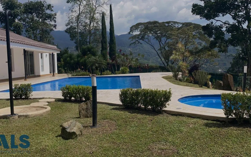Finca Recreativa en Envigado en Loma del Escobero