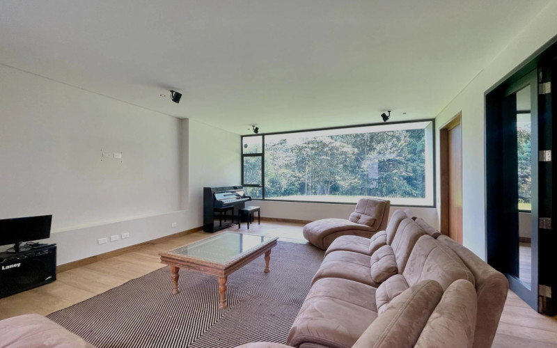 Casa en Envigado en Alto de las Palmas