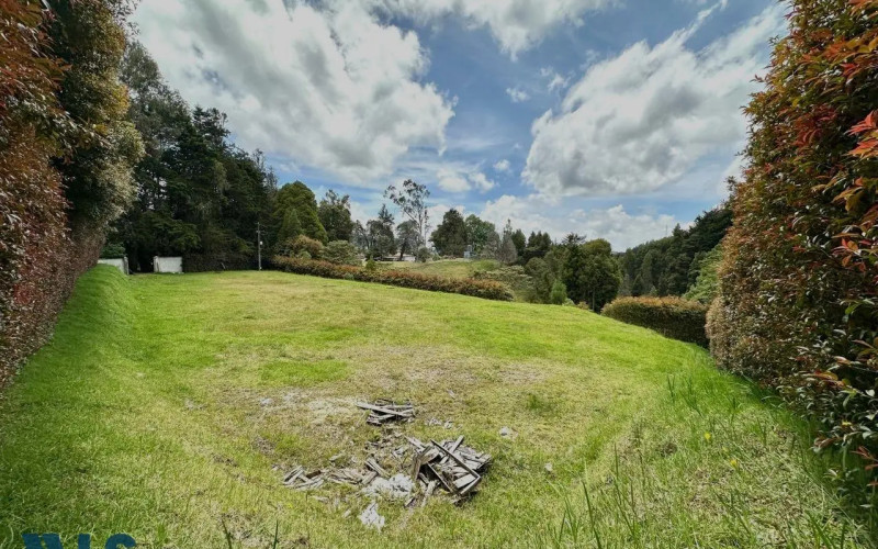 Lote Residencial en Envigado en Alto de las Palmas
