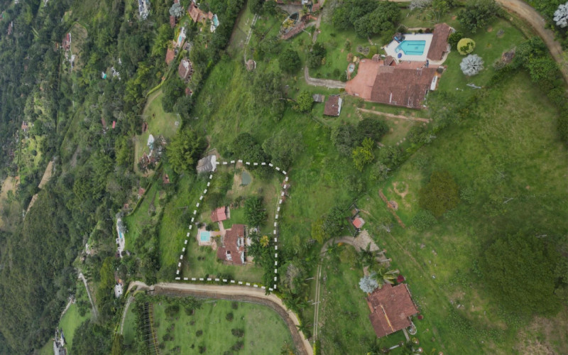 Lote Residencial en Barbosa en V. Yarumito