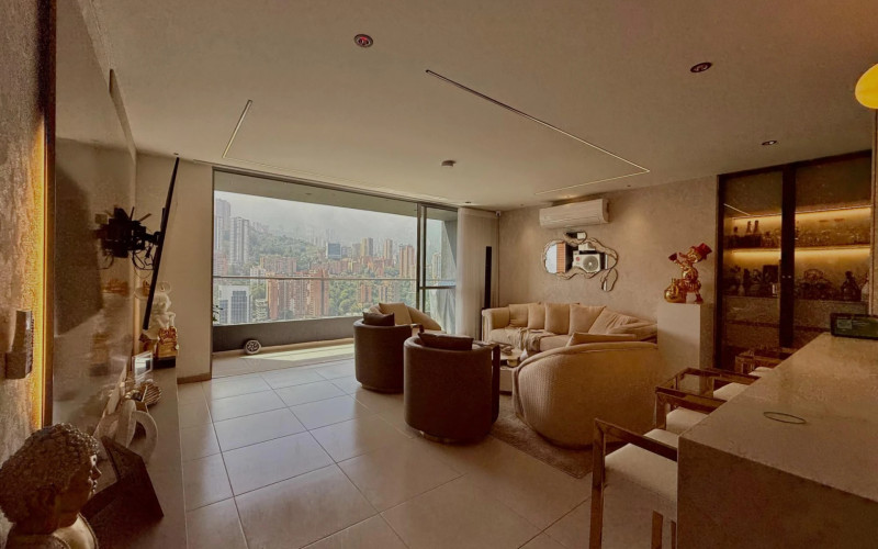 Apartamento en Medellín en Ciudad del Rio