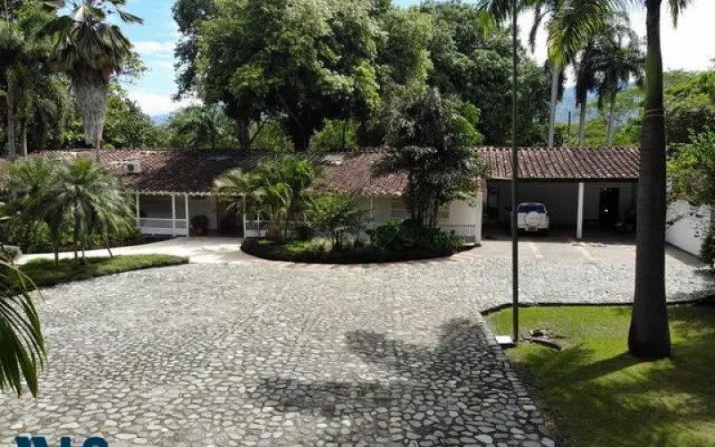 Finca Recreativa en Santa Fe de Antioquia en V. El Paso Real