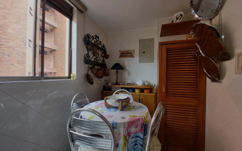 Apartamento en Medellín en Laureles