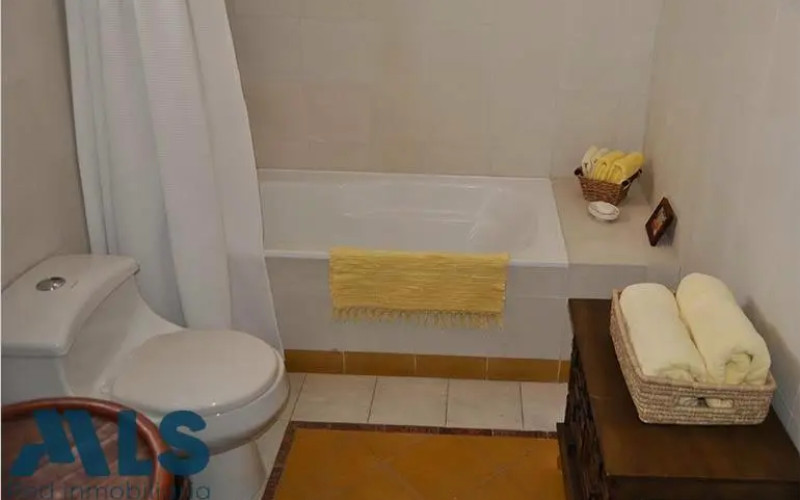Apartamento en Medellín en Santa Maria de los Angeles