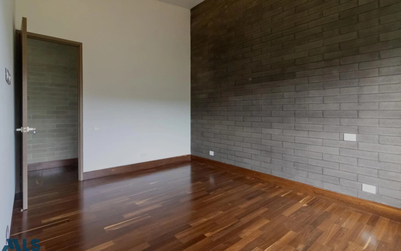 Casa en El Retiro en Alto del escobero (El Retiro)