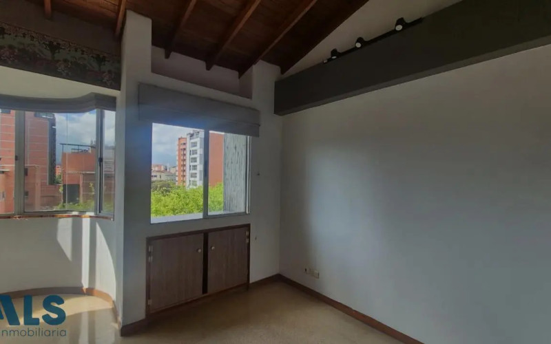 Apartamento en Medellín en Laureles