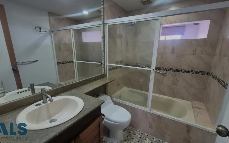 Apartamento en Medellín en Laureles