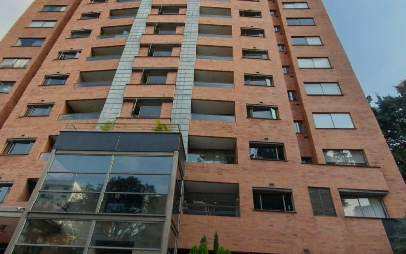 Apartamento en Medellín en Milla de oro