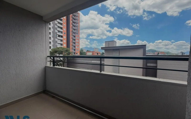 Apartamento en La Estrella en Poblados del sur