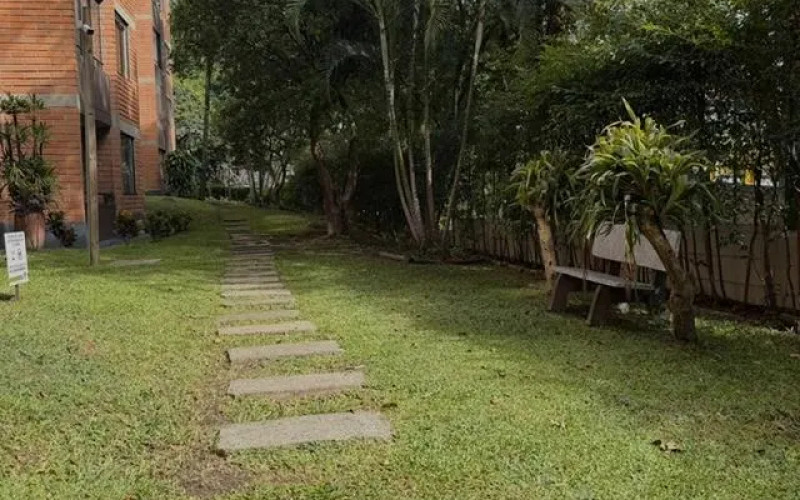 Apartamento en Medellín en Loma del Indio