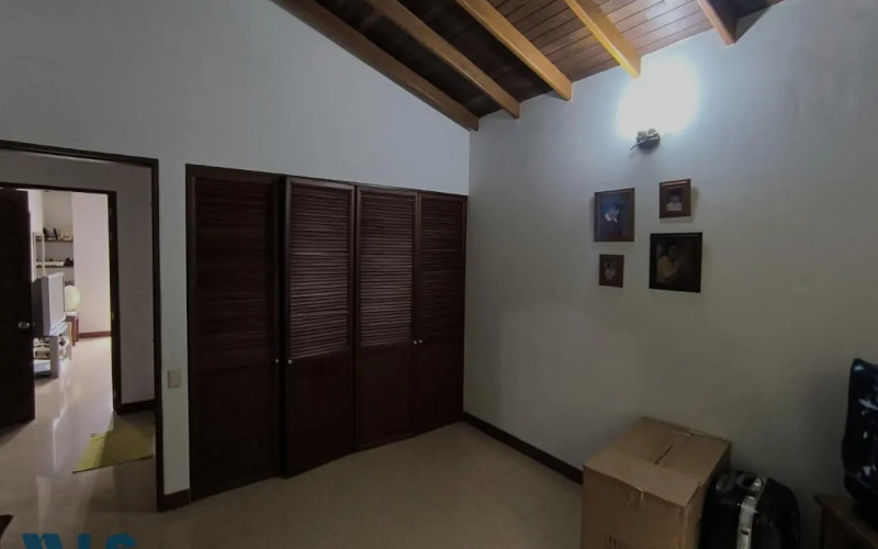 Casa en Sabaneta en Las Lomitas