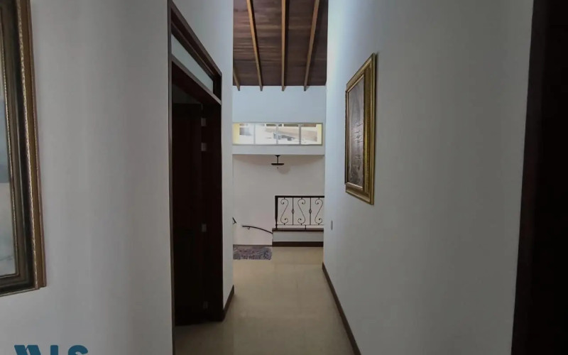 Casa en Sabaneta en Las Lomitas