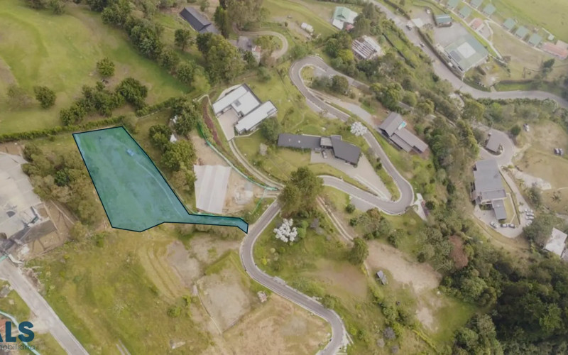 Lote Residencial en Envigado en Loma del Escobero