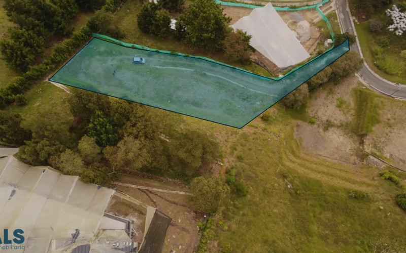 Lote Residencial en Envigado en Loma del Escobero