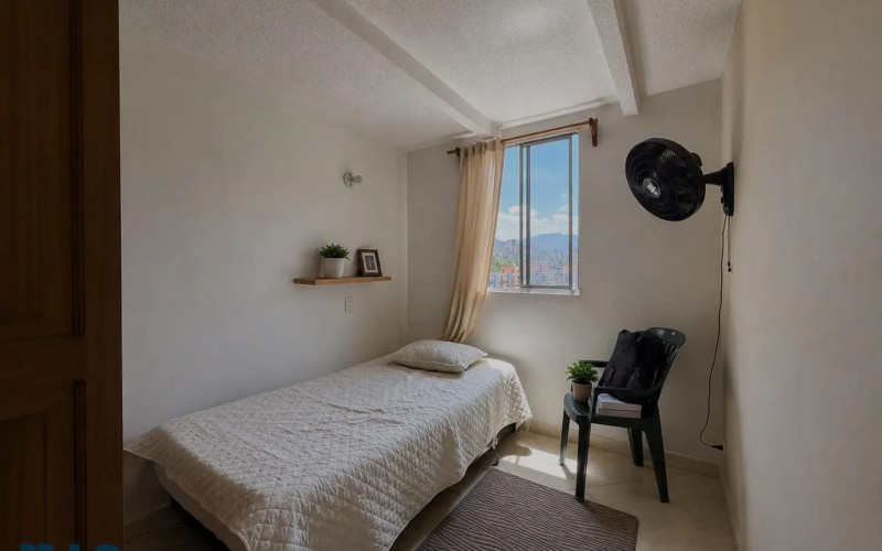 Apartamento en Medellín en Los Colores