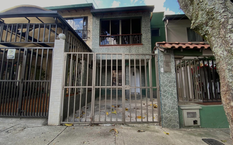 Casa en Envigado en Alcalá