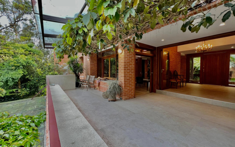 Casa en Medellín en La Calera