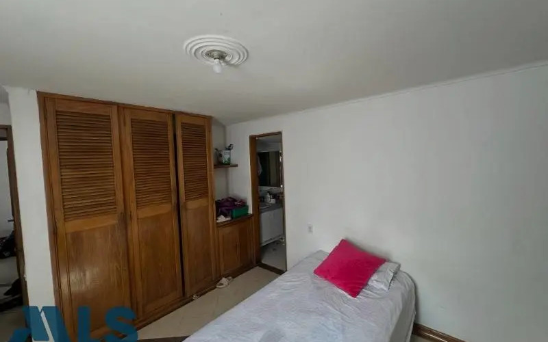 Apartamento en Medellín en Laureles