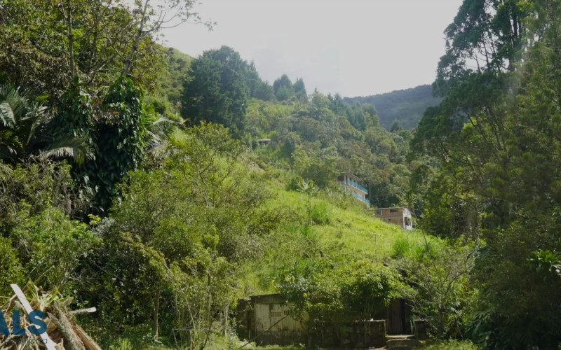 Lote Residencial en Medellín en San Cristobal