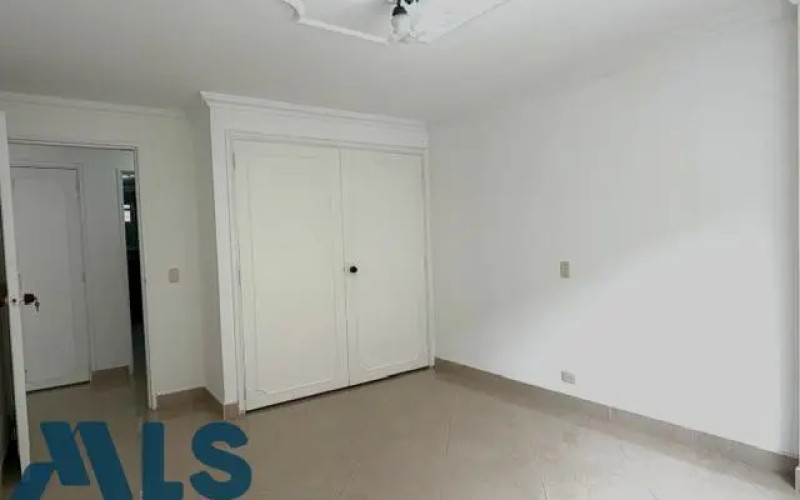 Apartamento en Medellín en Laureles