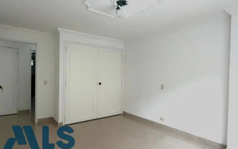 Apartamento en Medellín en Laureles