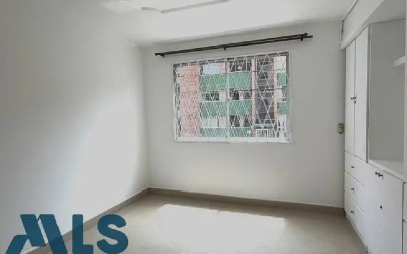 Apartamento en Medellín en Laureles