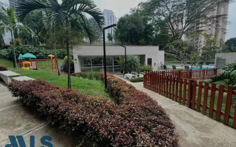 Apartamento en Medellín en Loma Los Gonzalez
