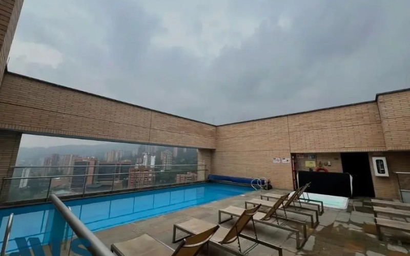 Apartamento en Medellín en Loma Los Gonzalez