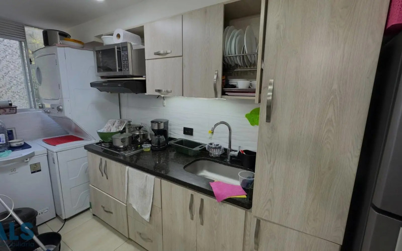 Apartamento en La Estrella en Casa Jardin