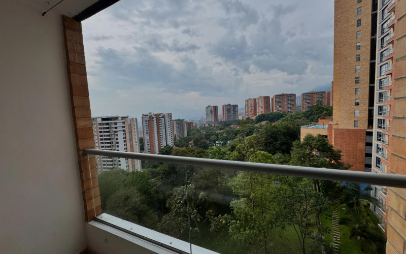 Apartamento en Envigado en Loma de Las Brujas