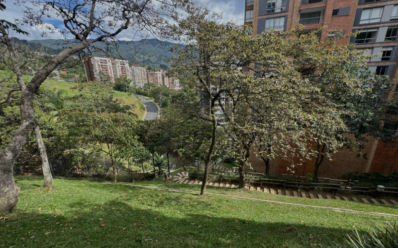 Apartamento en Envigado en Loma de Las Brujas