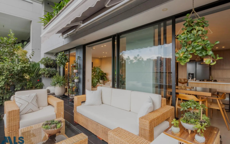 Apartamento en Medellín en Las Palmas