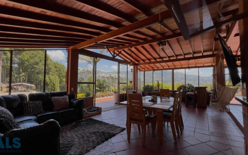 Casa en Guarne en Autopista (Guarne)