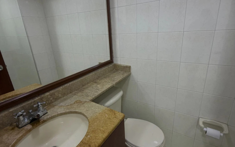 Apartamento en Medellín en Loma de Los Bernal
