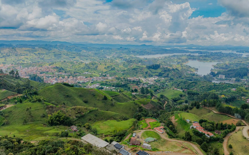 Casa en El Peñol en Corredor El Peñol - Guatape